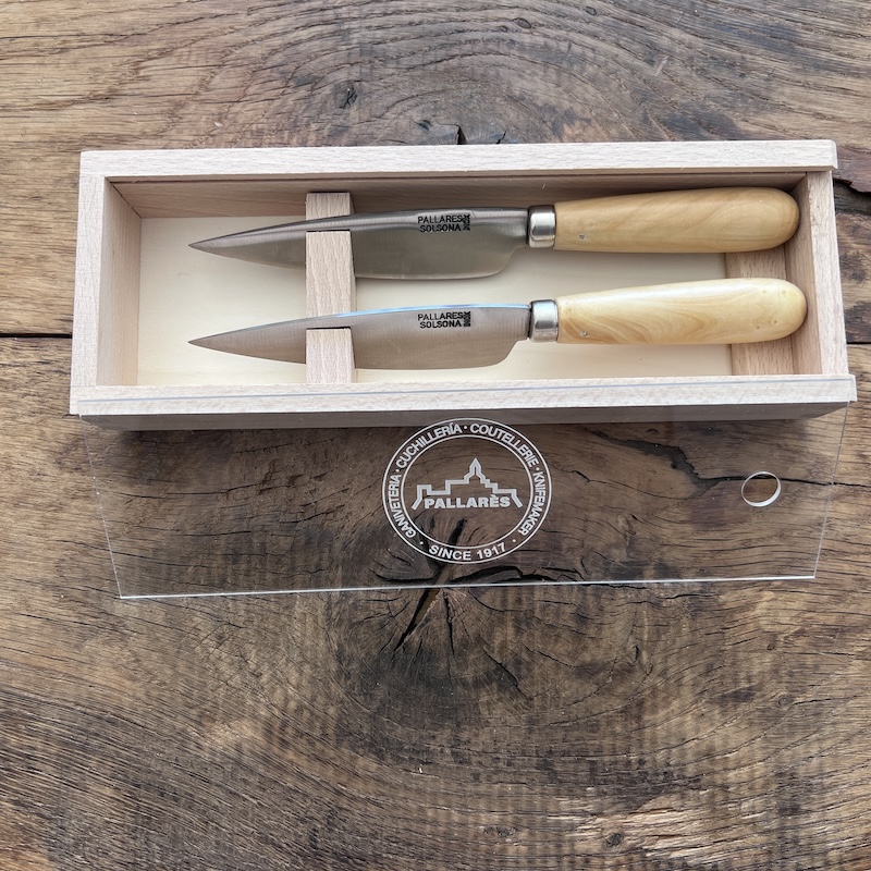 COUTEAU PALLARES COFFRET 2 COUTEAUX DE TABLE PALLARES BUIS SAUGE 11CM 1