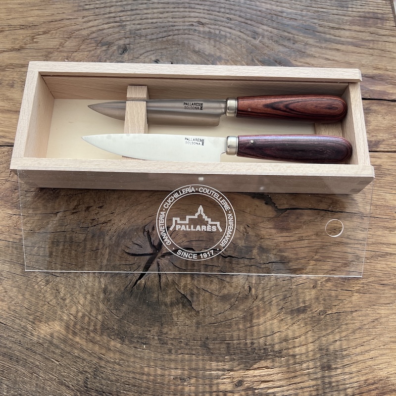 COUTEAU PALLARES COFFRET 2 COUTEAUX DE TABLE PALLARES VIOLETA 10CM 1